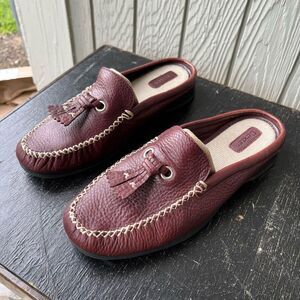 Dexter Pebbled Full-Grain Leather Oxford Clog Slip On Tassel